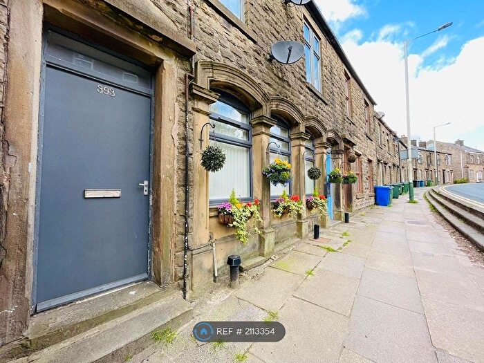 2 Bedroom Flat To Rent In Market Street, Whitworth, Rochdale, OL12