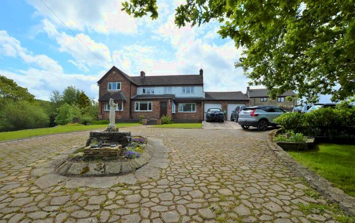 3 Bedroom Detached House For Sale In Smethurst Road, Billinge, WN5