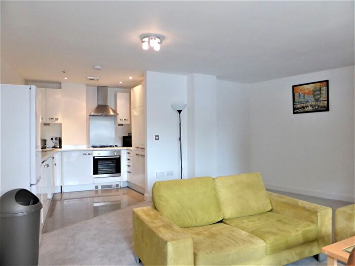 2 Bedroom Flat To Rent In Grand Parade, Brighton, BN2