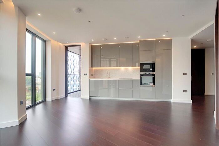 2 Bedroom Apartment To Rent In Haines House, The Residence, Nine Elms, SW11