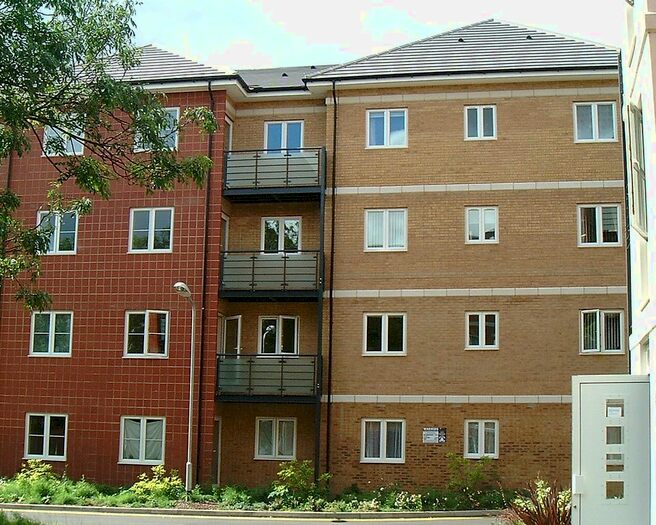 1 Bedroom Flat To Rent In The Parklands, Dunstable, LU5