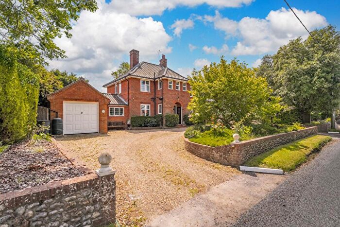 4 Bedroom Detached House For Sale In Water Lane, Mundesley, NR11