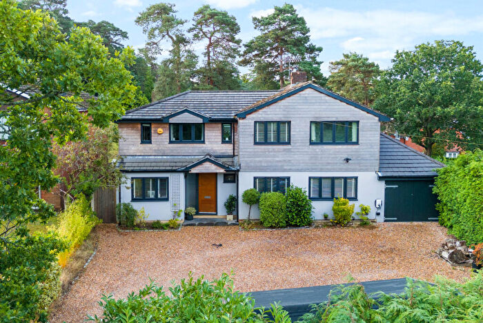 5 Bedroom Detached House For Sale In Lodge Hill Road, Lower Bourne, Farnham, GU10