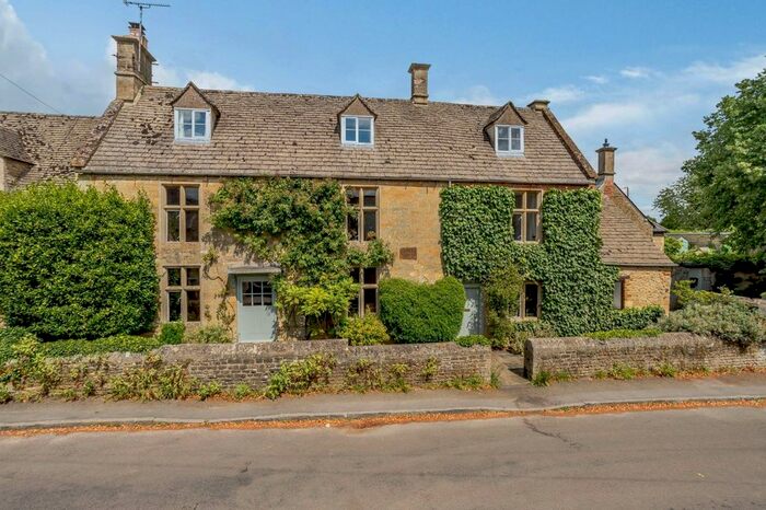 5 Bedroom Detached House For Sale In Sandford St. Martin, Chipping Norton, Oxfordshire OX7
