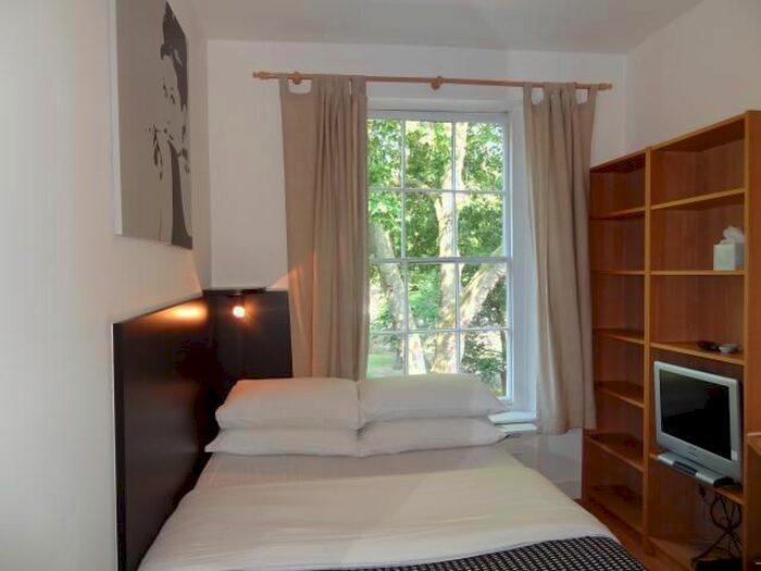 Studio To Rent In Cartwright Gardens, Bloomsbury, London, WC1H