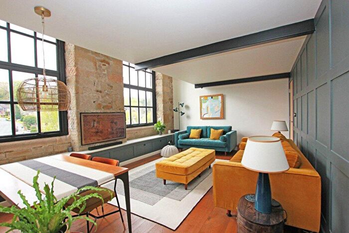 2 Bedroom Apartment For Sale In Apartment, Carleton Mill, BD23