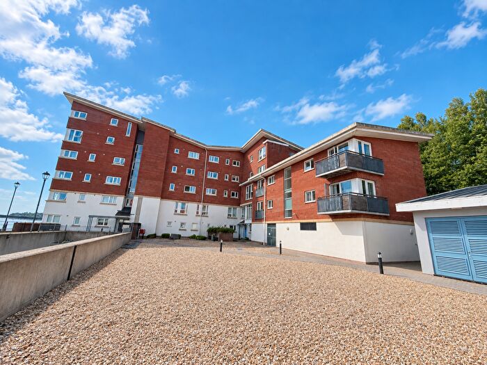 1 Bedroom Apartment For Sale In Jim Driscoll Way, Cardiff, CF11