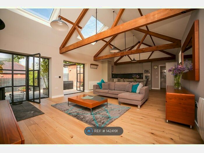 1 Bedroom Semi-Detached House To Rent In Scabharbour Road, Tonbridge, TN11