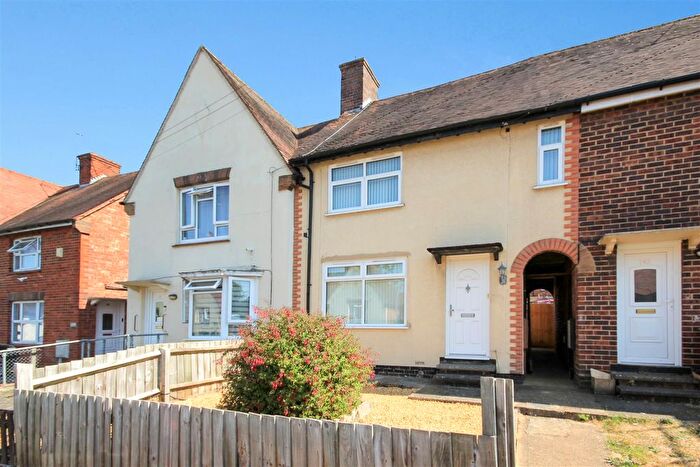 3 Bedroom Terraced House For Sale In Priory Road, Wellingborough, NN8