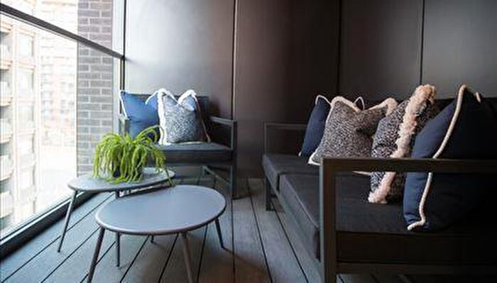 2 Bedroom Flat To Rent In Bedroom, Bathroom To Rent In Nine Elms, London P.W £, SW11