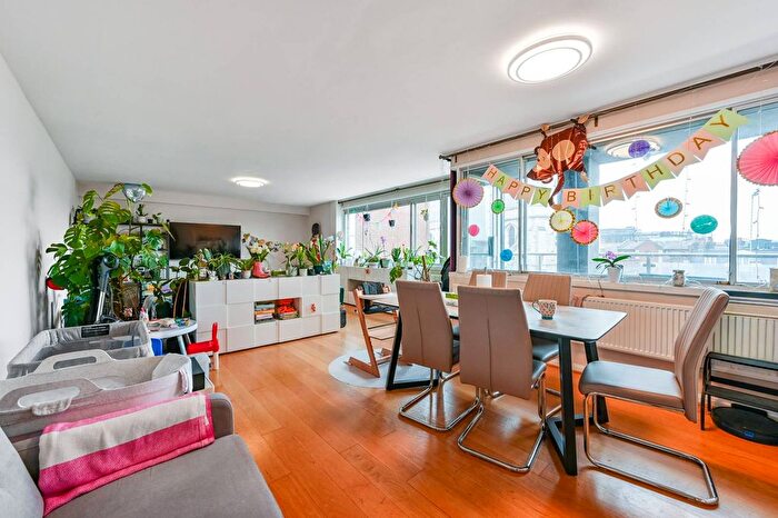 3 Bedroom Flat For Sale In Heron Place, Marylebone, London, W1U