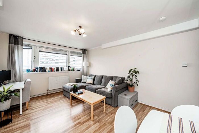 1 Bedroom Flat To Rent In Queensdale Crescent, London, W11