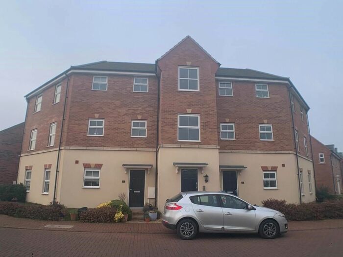 2 Bedroom Flat To Rent In Chepstow Drive, Bourne, PE10