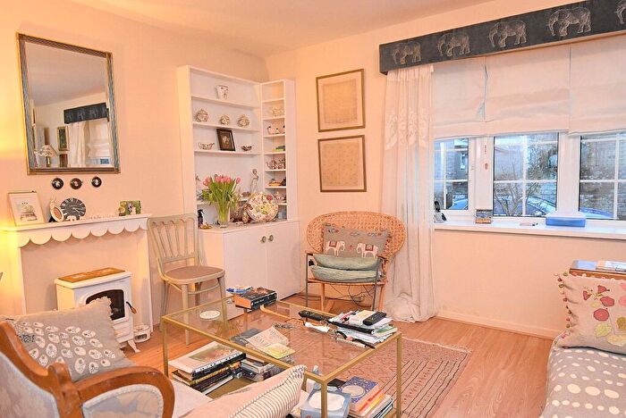 3 Bedroom Bungalow For Sale In Yarnbarton, Templecombe, Somerset, BA8