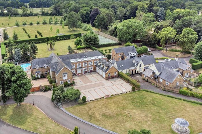 6 Bedroom Detached House For Sale In Home Farm, Kemnal Road, Chislehurst, BR7