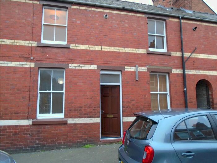 2 Bedroom Terraced House To Rent In King Street, Oswestry, Shropshire SY11