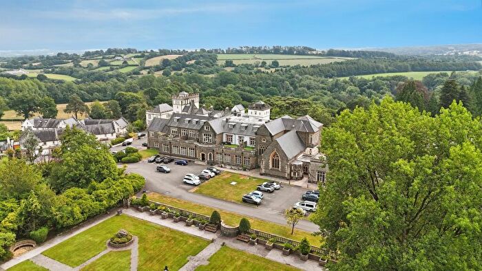 2 Bedroom Maisonette For Sale In The Manor, Talygarn, Pontyclun, CF72