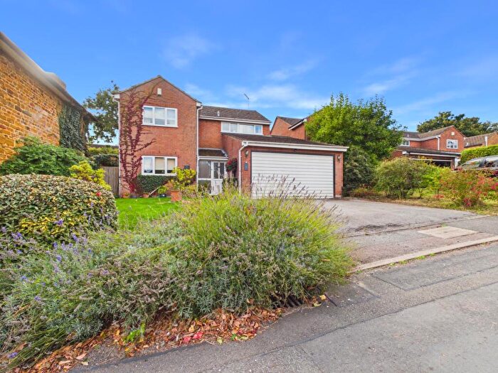 4 Bedroom Detached House For Sale In Paddock Close, Ravensthorpe, NN6