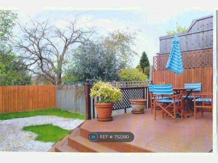 1 Bedroom Flat To Rent In Colney Hatch Lane, Muswell Hill, N10