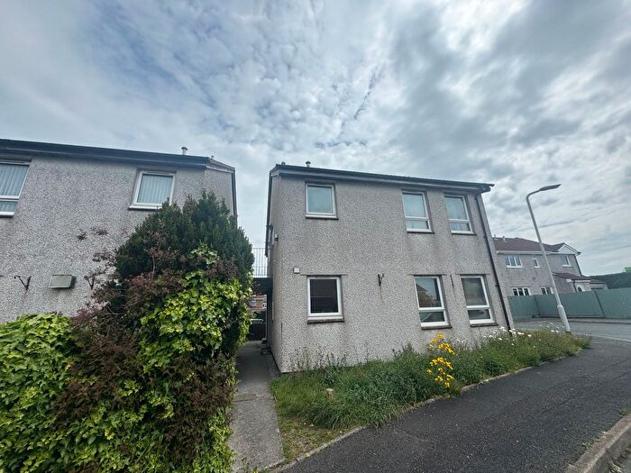 1 Bedroom Flat To Rent In Middle Down Close, Plymouth, PL9
