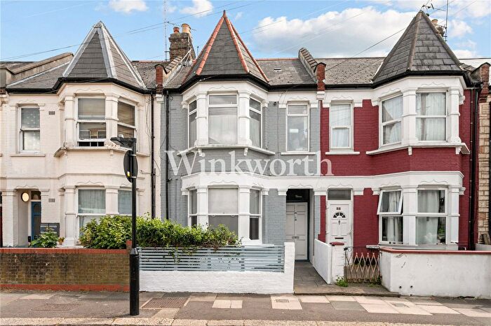 1 Bedroom Flat For Sale In Harringay Road, London, N15