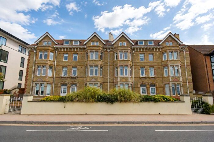3 Bedroom Flat For Sale In South Parade, West Kirby, Wirral, CH48