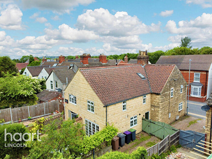 3 Bedroom Cottage For Sale In Main Road, Washingborough, LN4