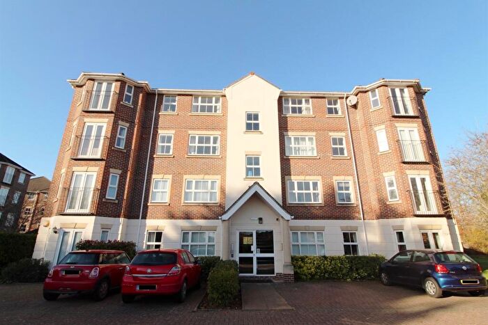 2 Bedroom Apartment To Rent In Abbotsmead Place, Wolsey Road, Caversham, Reading, RG4