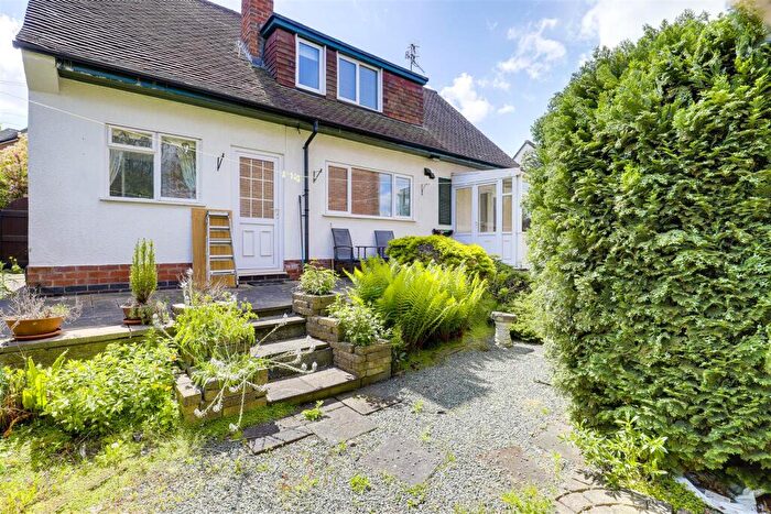 3 Bedroom Detached House For Sale In Woodthorpe Drive, Woodthorpe, NG5