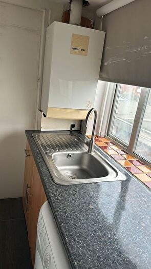 1 Bedroom Flat To Rent In High Street South, London, E6