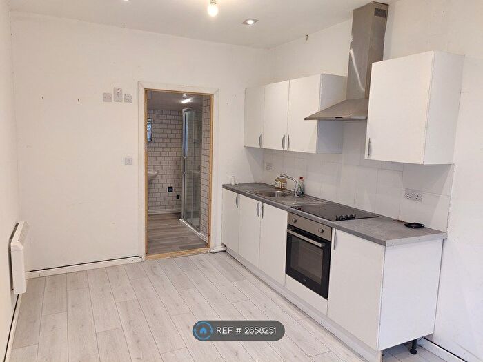 1 Bedroom Flat To Rent In Norman Avenue, Nuneaton, CV11