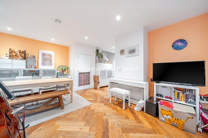 3 Bedroom House To Rent In Ravensdale Gardens, London, SE19