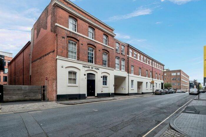 2 Bedroom Flat To Rent In A Charlotte Street, Jewellery Quarter, Birmingham, B3