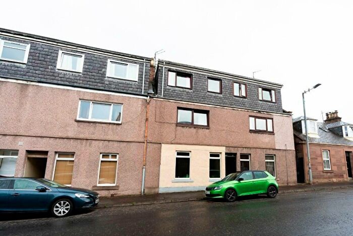 3 Bedroom Flat For Sale In North Street, Forfar, DD8