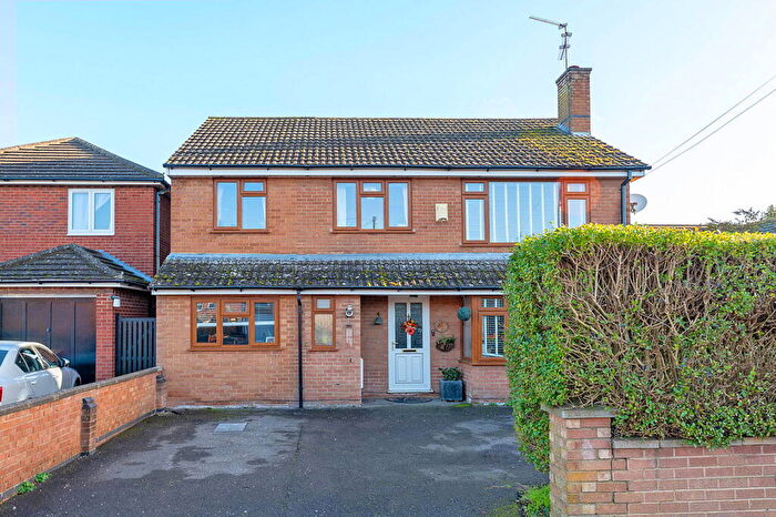 4 Bedroom Detached House For Sale In Chichele Street, Higham Ferrers, Rushden, NN10