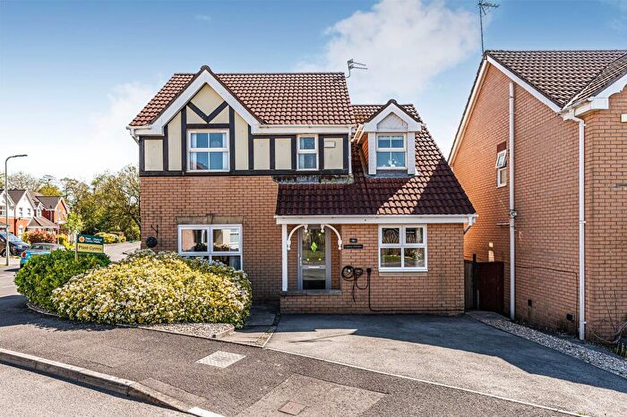 4 Bedroom Detached House For Sale In Acorn Grove, Church Village, CF38