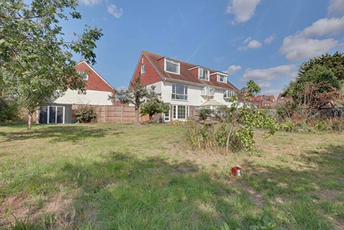 3 Bedroom End Of Terrace House For Sale In Towers Garden, Langstone, Havant, PO9