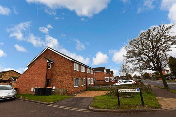 2 Bedroom Flat To Rent In Barkers Lane, Goldington Area, Bedford, MK41