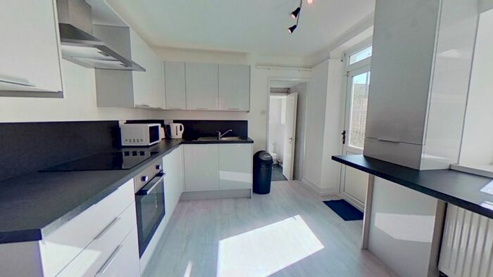 4 Bedroom Terraced House To Rent In Meadow Street, Treforest, Pontypridd, CF37