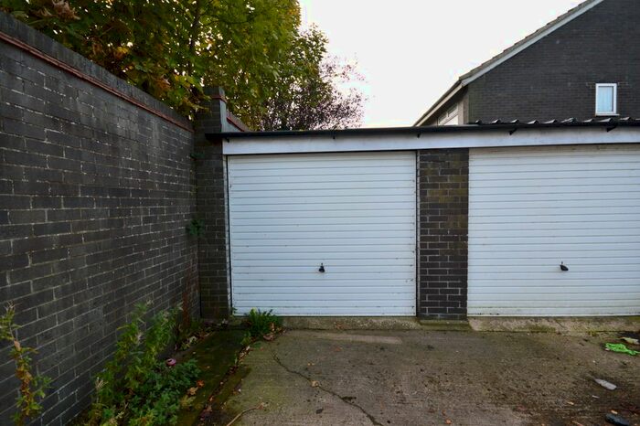 Garage / Parking To Rent In Beech Walk, Eastfield, Scarborough YO11
