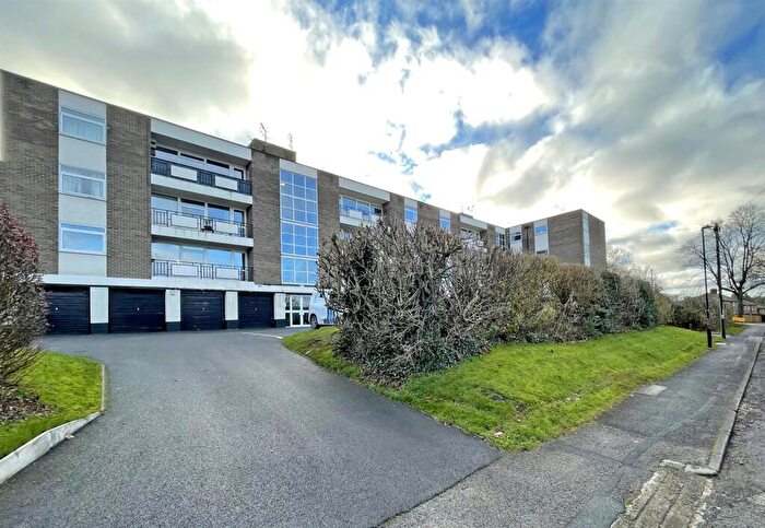 2 Bedroom Flat To Rent In Hampsthwaite Road, Harrogate, HG1