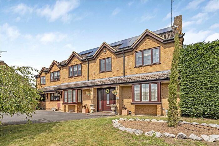 4 Bedroom Detached House For Sale In Lister Drive, West Hunsbury, Northampton, Northamptonshire, NN4