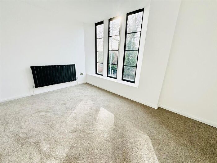 4 Bedroom Flat To Rent In Vale Road, St Wulstans Apartments, Stourport On Severn, DY13