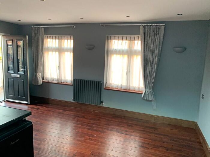 Studio To Rent In Bengeworth Road, Harrow, HA1
