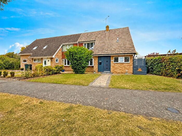 3 Bedroom Semi-Detached House For Sale In Church Road, Hatfield Peverel, Chelmsford, CM3