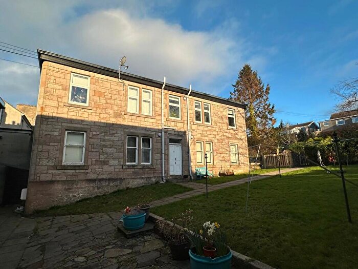 1 Bedroom Flat To Rent In Main Street, PA16