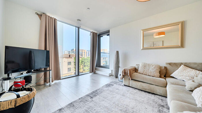 1 Bedroom Flat For Sale In Adagio Point, Laban Walk, London, SE8