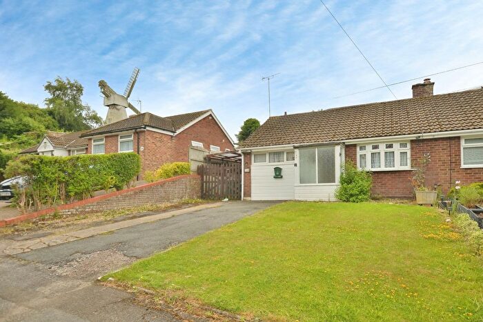2 Bedroom Bungalow For Sale In Harvey Road, Willesborough, Ashford, Kent, TN24