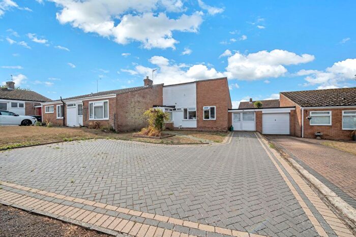 3 Bedroom Semi-Detached Bungalow For Sale In Raynsford Road, Great Whelnetham, IP30