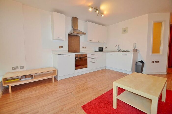 1 Bedroom Flat To Rent In Huntingdon Street, Nottingham, NG1